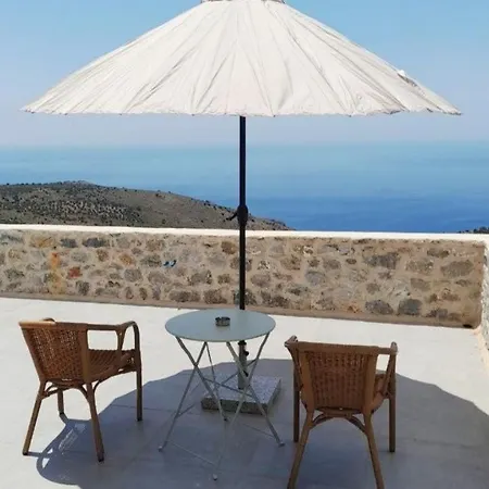 ελαιόλιθοι μάνη בית נופש אויטילון